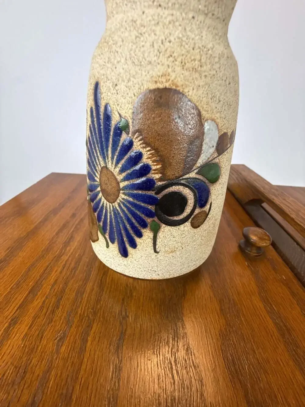 Vintage Z Mex Tonala Mexican Folk Art Hand Painted Sandstone Pottery Vase
